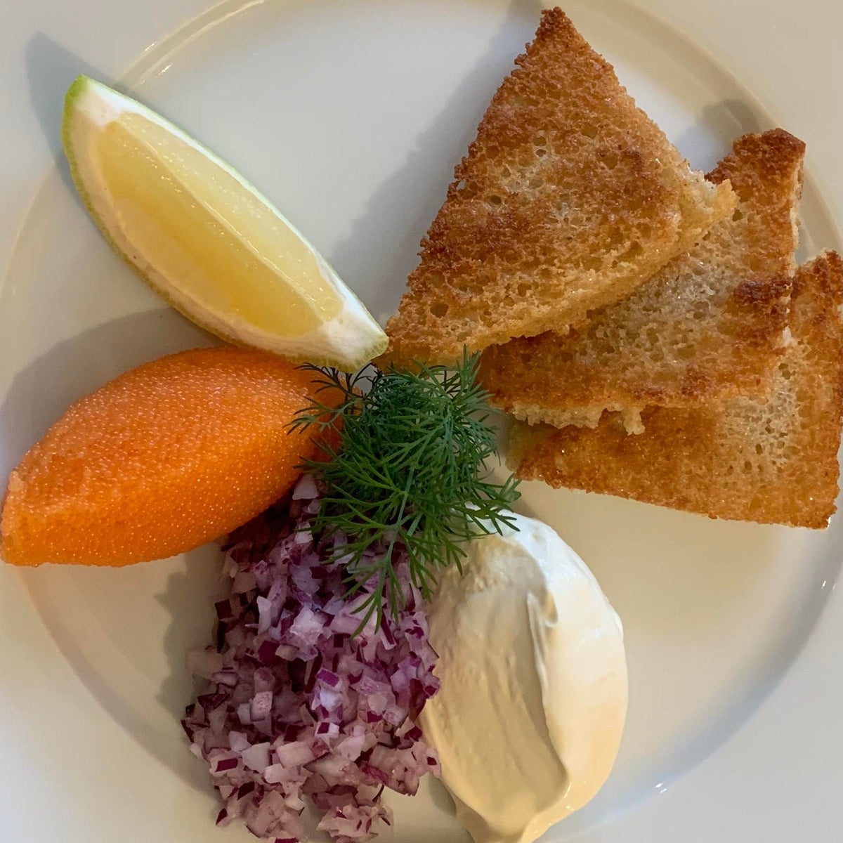 Nyårspaket med renytterfilé och löjrom